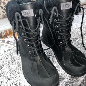 Men brand new black UGGs boots